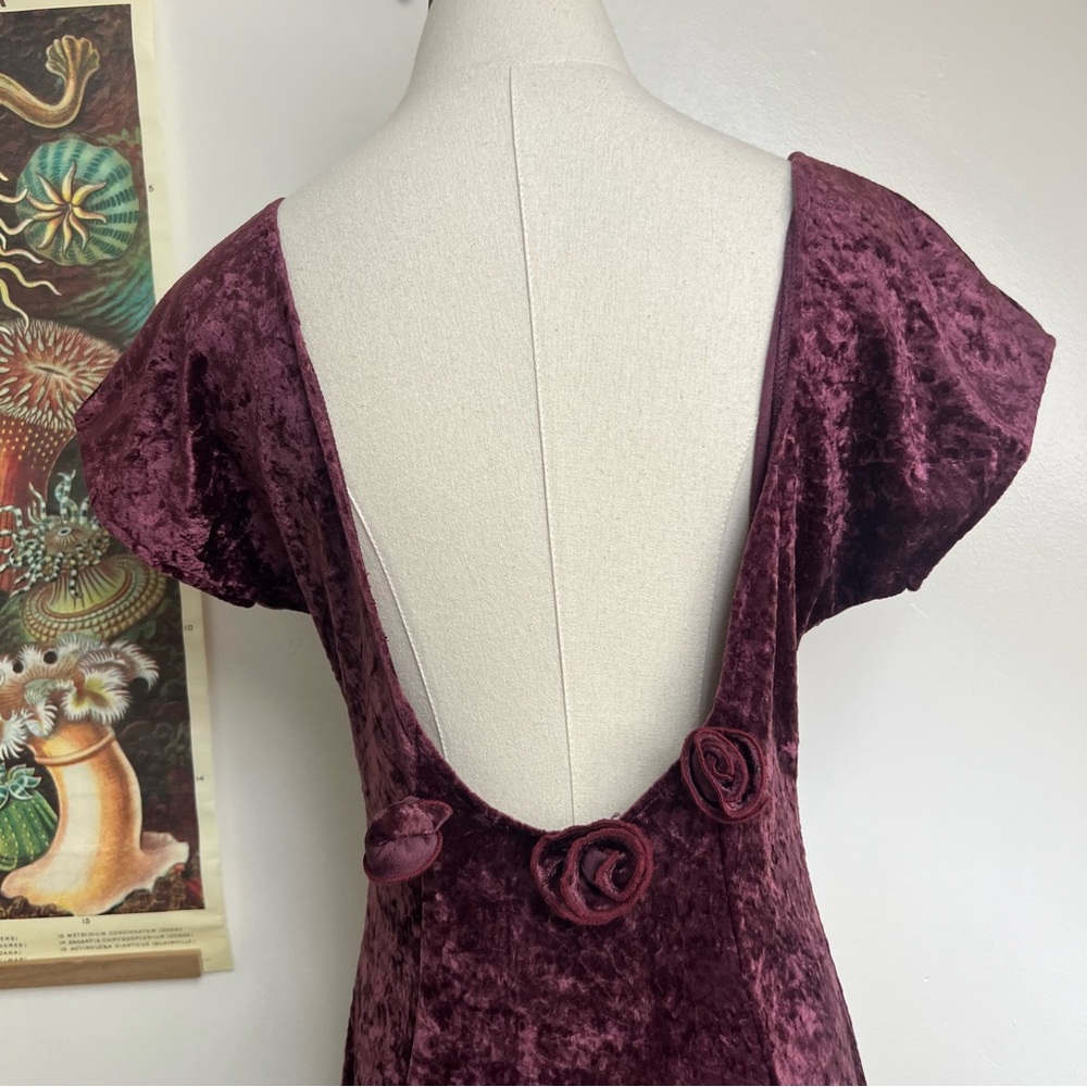 90s All That Jazz Whimsigoth Purple Crushed Velvet Dress - Picture 4 of 10